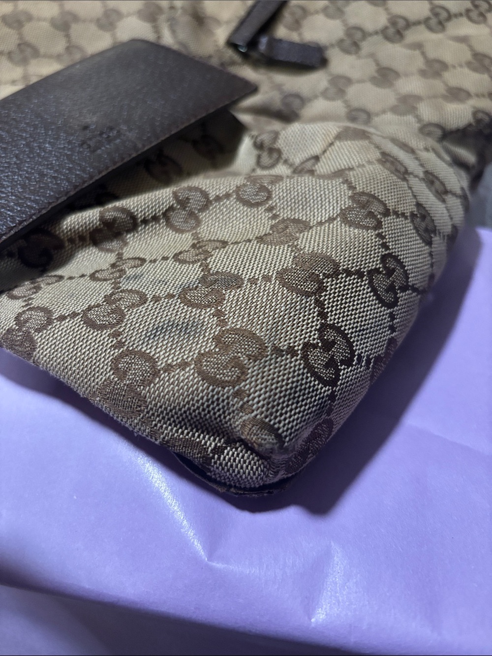 Gucci Tan GG Canvas Messenger with Green and Red Web Strap - Picture 9 of 12